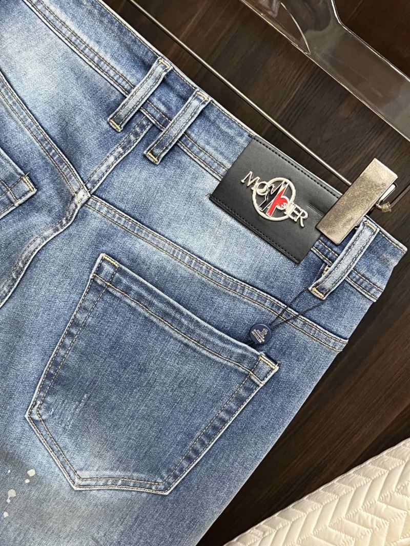 Moncler Jeans